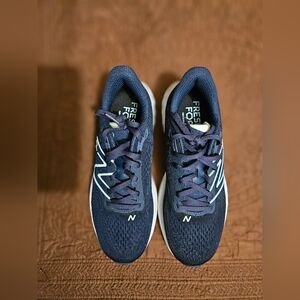 New Balance Women's Sz 9 Fresh Foam X 880v13 Running Shoes - Navy W880N13